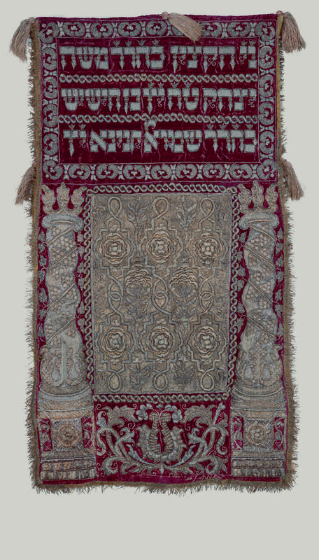 Cette tapisserie n’est qu’une des nombreuses pièces historiques de la collection du Musée juif de Prague. 